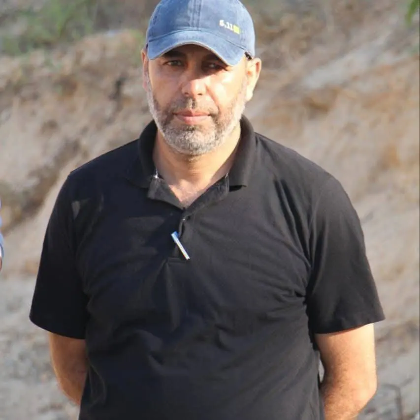 الشهيد حمدي أحمد كحيل، الذي ارتقى جراء استهداف دراجته الهوائية قرب مفترق الصناعة غربي مدينة غزة، قبل قليل. — صورة 1