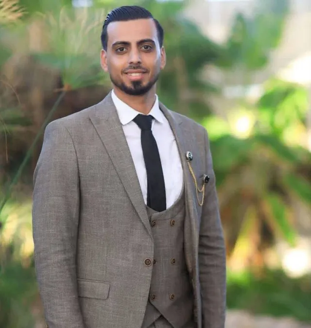 The martyr Hudhayfa Mahmoud Awad, who was killed as a result of occupation shelling in the vicinity of Al-Taqwa Mosque, between Al-Nafaq Street and Sheikh Radwan Pool in northern Gaza City.