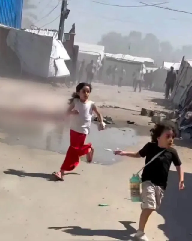 Op de leeftijd van spelen en leren… zien zij de dood met eigen ogen.