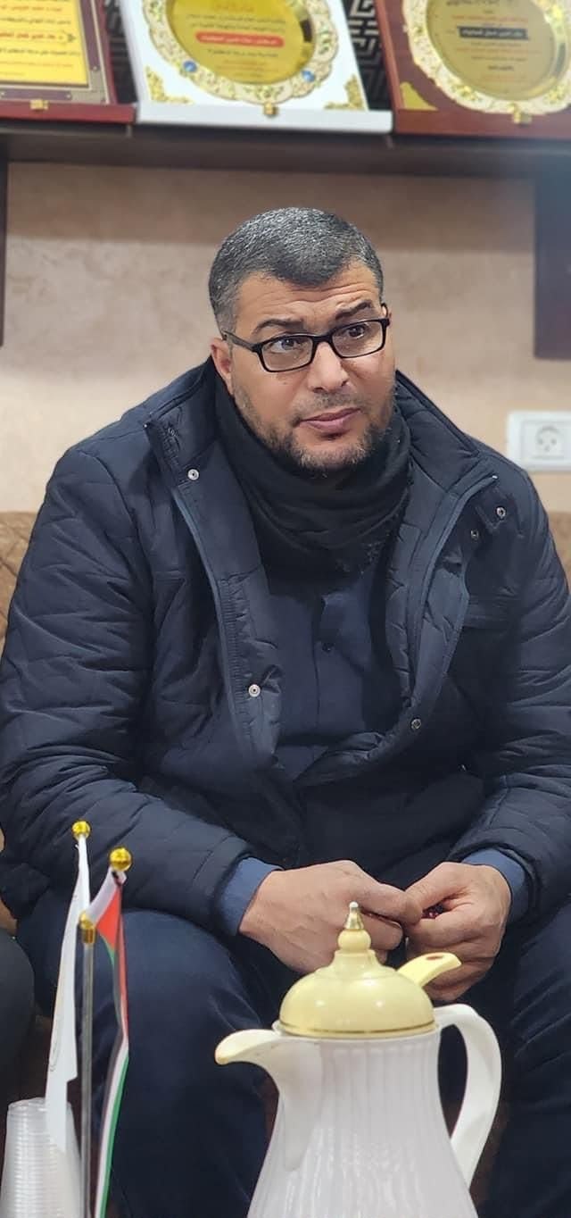 الشهيد القائد عز الدين البيك (أبو حمزة) "عشماوي"، قائد لواء شمال قطاع غزة الذي ارتقى إثر غارة إسرائيلية فجراً على شقة في حي النصر غربي مدينة غزة.
