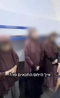 خلال اقتحامه أحد سجون الاحتلال ..