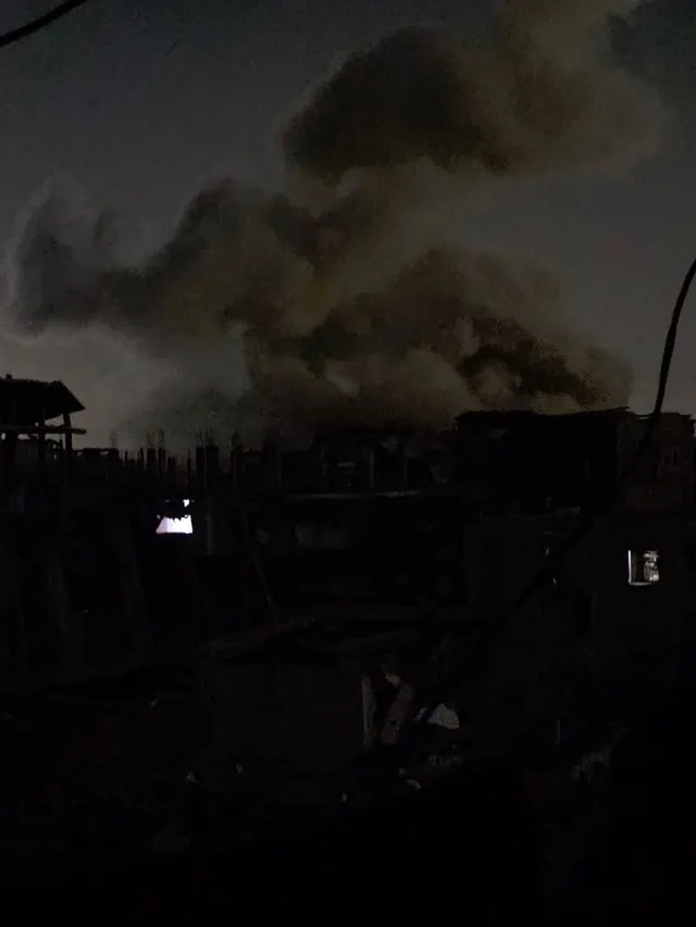 Las fuerzas de ocupación realizan una operación de voladura en la zona de Tal al-Zaatar, al norte de la ciudad de Gaza.