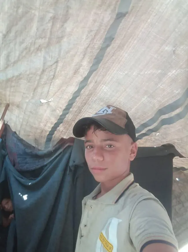 الشهيد نمر أحمد نمر بربخ الذي ارتقى متأثرًا بإصابته بعيار ناري في الرأس بمنطقة الاتصالات شرق دوار أبو حميد شرقي خانيونس.