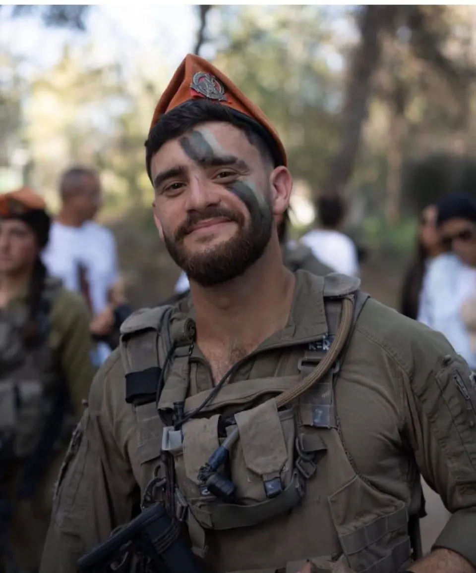 Hebrew sources: Soldier Ron Yonatan Reitman was killed in this morning's shooting operation in Hebron. — Image 1
