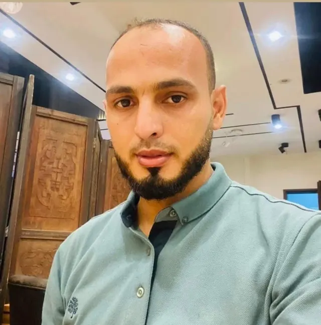 ️ الشهيد إسماعيل محمد البريم الذي ارتقى في قصف خيمه داخل مخيم غيث غرب خانيونس جنوب قطاع غزة