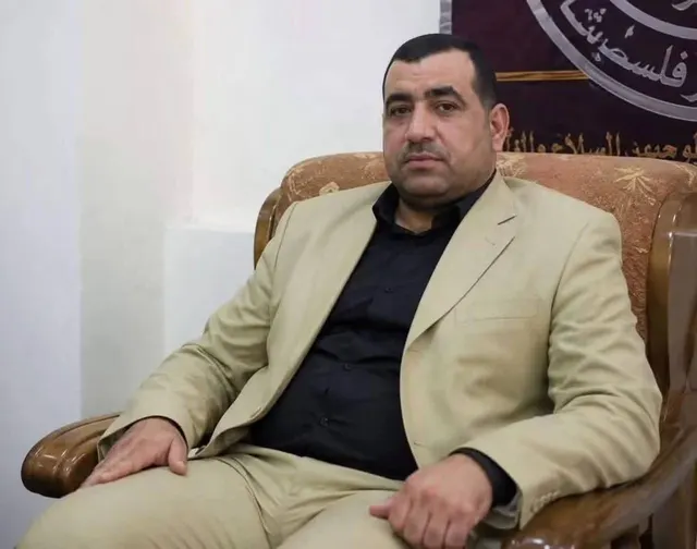 القناة 12 العبرية: الشاباك يبدأ التحقيق مع معين العربيد الذي يُوصف بـ "رئيس الشاباك في حماس" عقب اعتقاله في قلب غزة